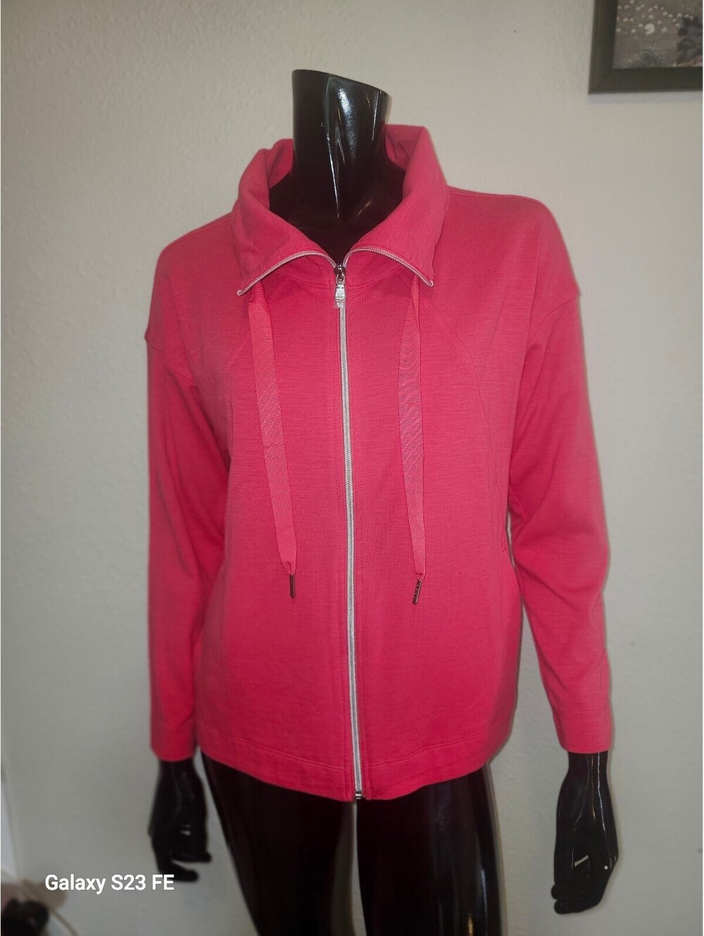 Tommy Bahama Beachy Bay Full Zip Hoodie in Amaranth Size S